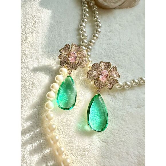Mint green and light pink teardrop flower cubic zirconia dangle earrings ￼ - Picture 3 of 11